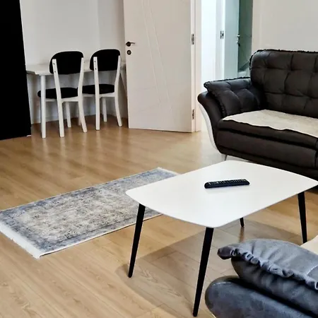Luxury Rent Apartman *